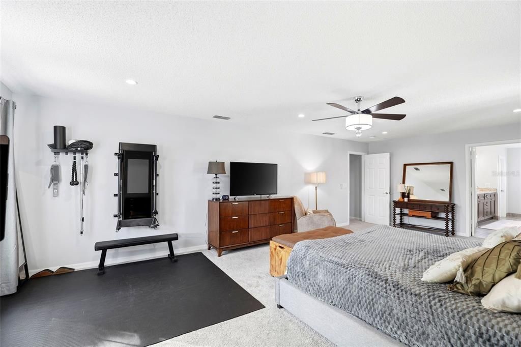 На продажу: $595,000 (4 спален, 3 ванн, 3310 Квадратных фут)