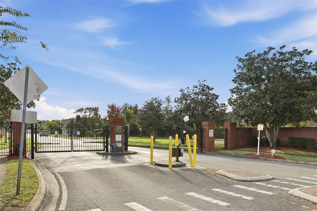 На продажу: $595,000 (4 спален, 3 ванн, 3310 Квадратных фут)