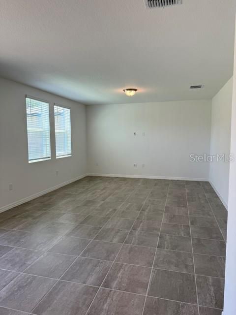 For Rent: $2,450 (4 beds, 2 baths, 2343 Square Feet)