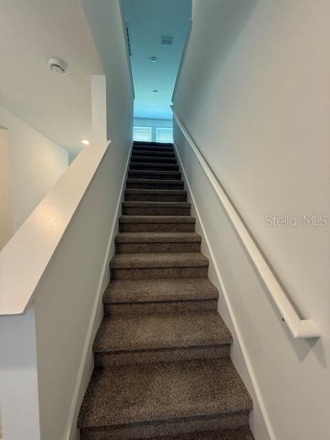 For Rent: $2,450 (4 beds, 2 baths, 2343 Square Feet)