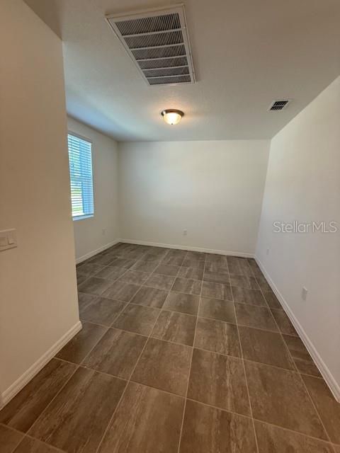 For Rent: $2,450 (4 beds, 2 baths, 2343 Square Feet)