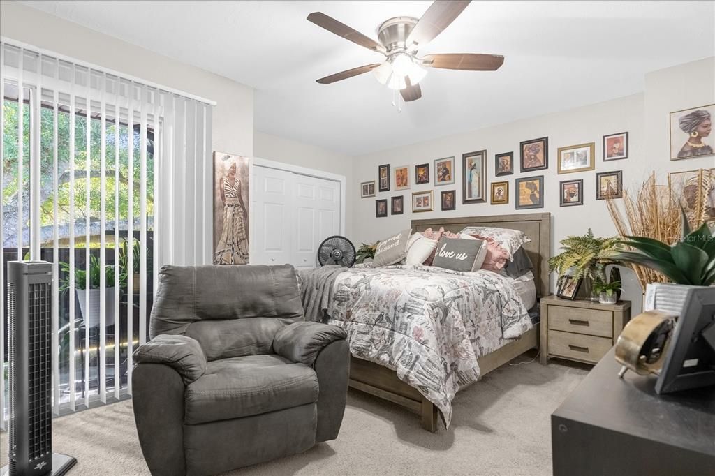 На продажу: $85,000 (2 спален, 1 ванн, 762 Квадратных фут)