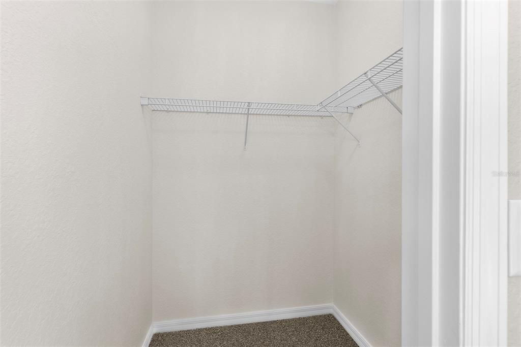 For Sale: $215,000 (3 beds, 2 baths, 1468 Square Feet)