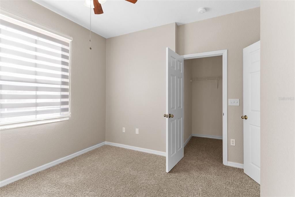 For Sale: $215,000 (3 beds, 2 baths, 1468 Square Feet)