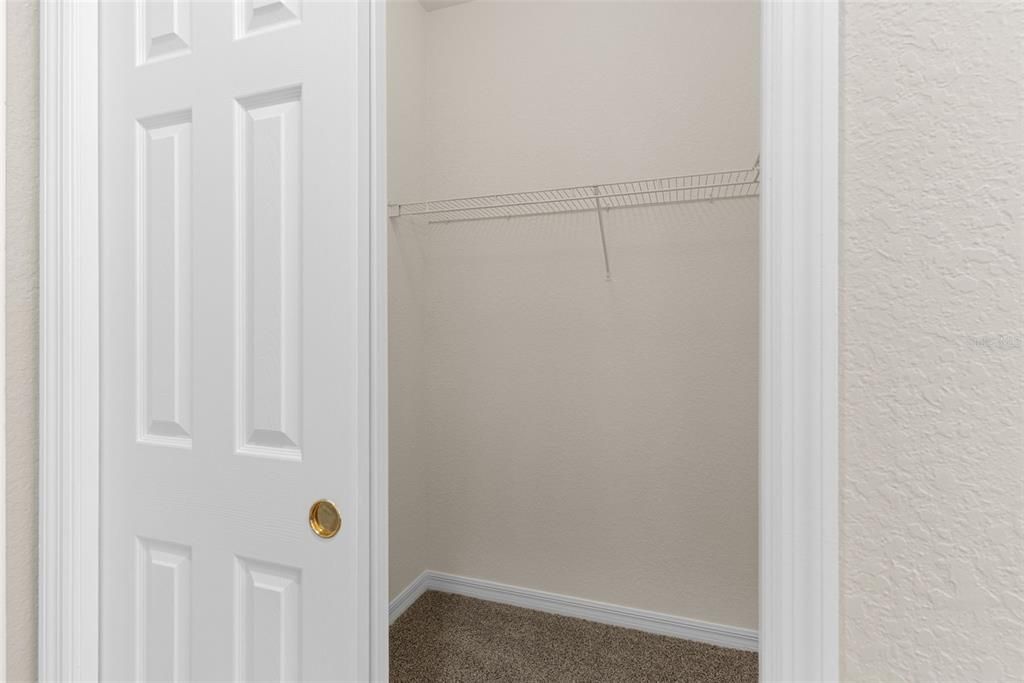 For Sale: $215,000 (3 beds, 2 baths, 1468 Square Feet)