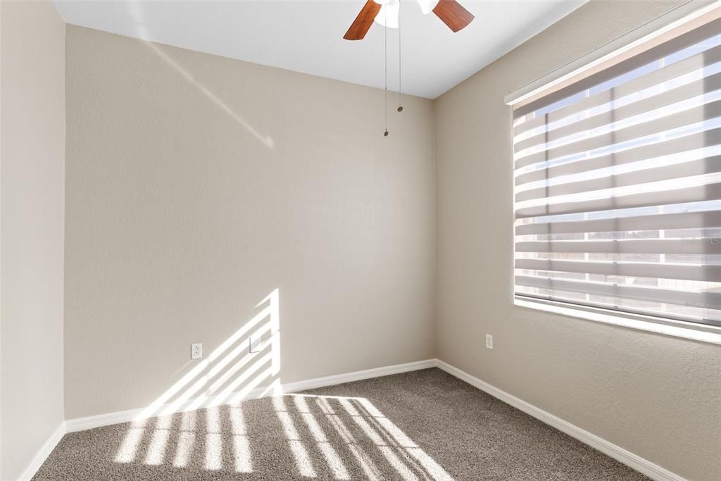 For Sale: $215,000 (3 beds, 2 baths, 1468 Square Feet)