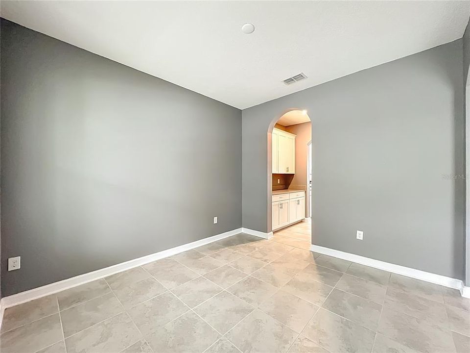 For Sale: $540,000 (3 beds, 2 baths, 2175 Square Feet)