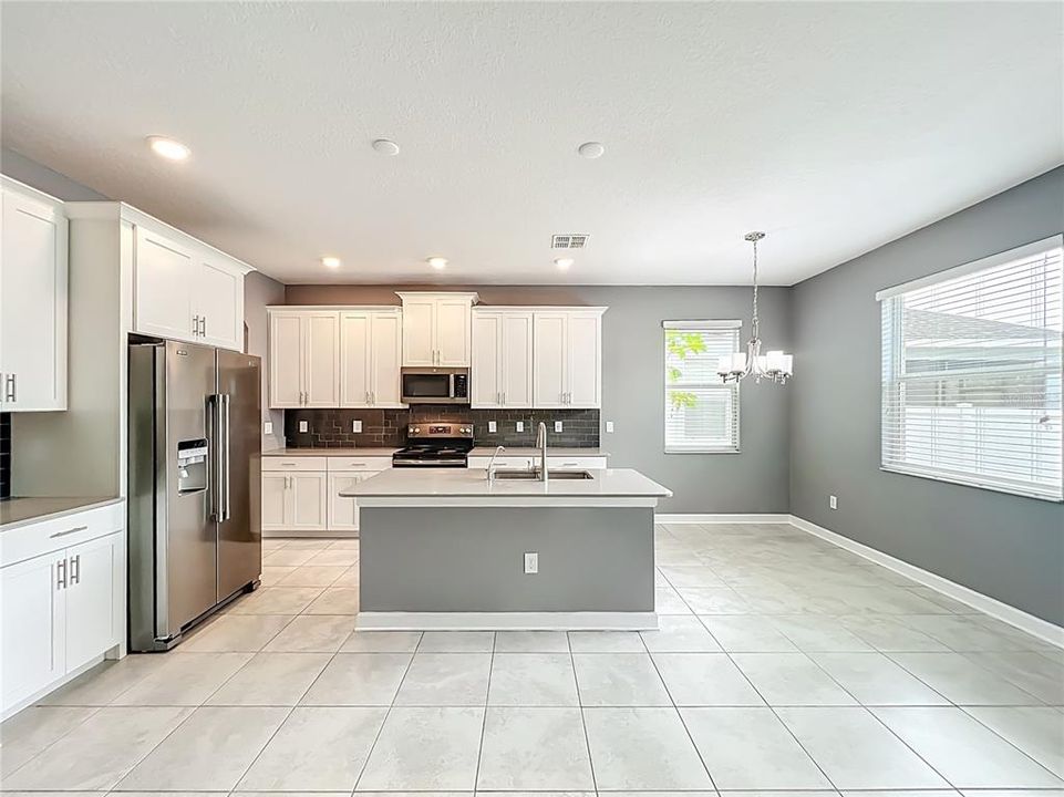 For Sale: $540,000 (3 beds, 2 baths, 2175 Square Feet)