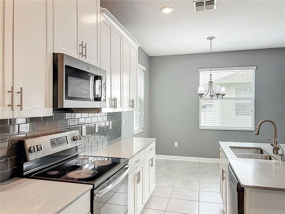 For Sale: $540,000 (3 beds, 2 baths, 2175 Square Feet)