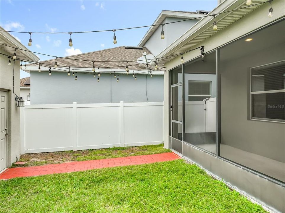 For Sale: $540,000 (3 beds, 2 baths, 2175 Square Feet)