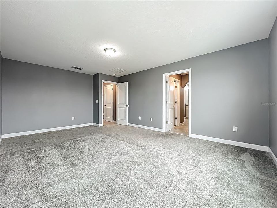 For Sale: $540,000 (3 beds, 2 baths, 2175 Square Feet)