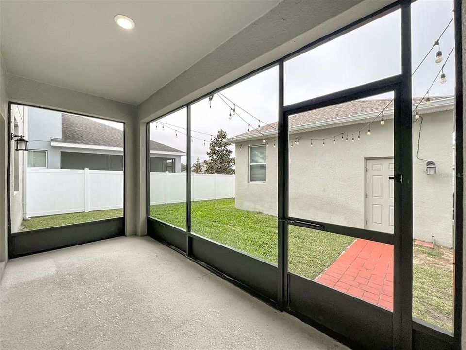 For Sale: $540,000 (3 beds, 2 baths, 2175 Square Feet)