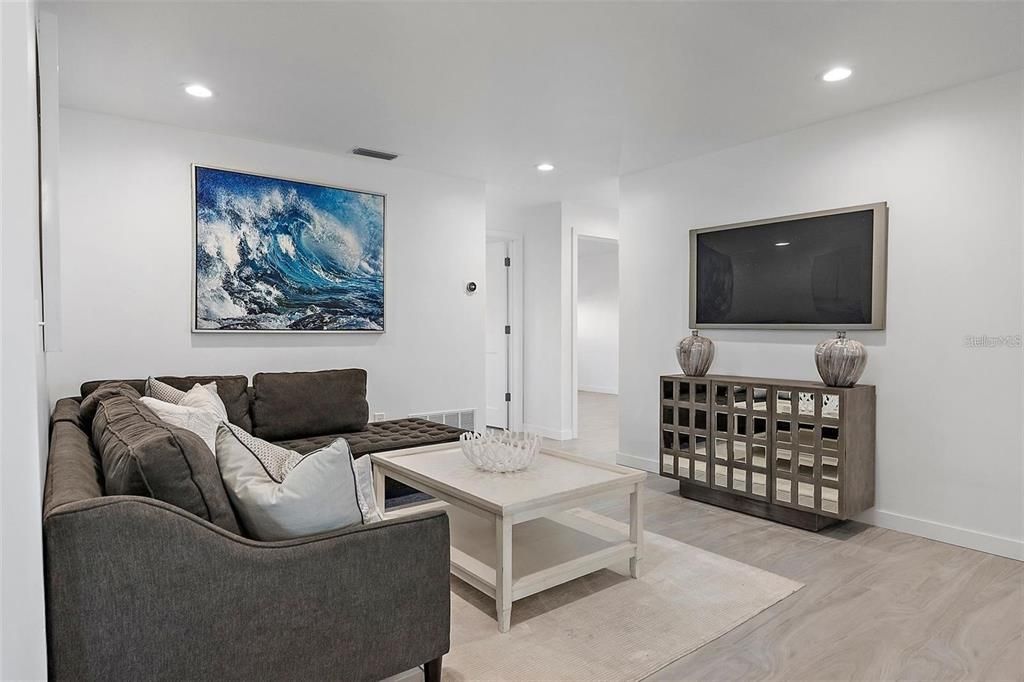 For Sale: $1,385,000 (4 beds, 2 baths, 2005 Square Feet)