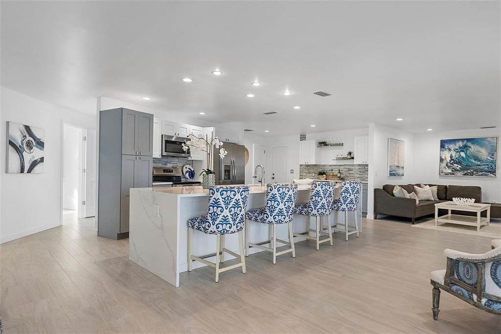 For Sale: $1,385,000 (4 beds, 2 baths, 2005 Square Feet)