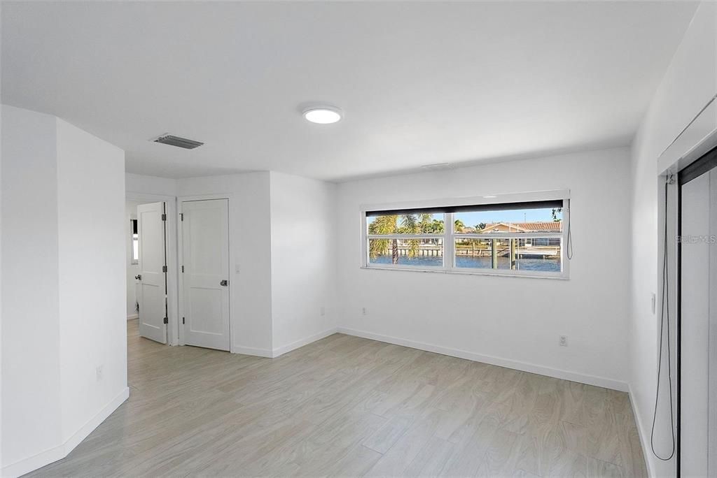 For Sale: $1,385,000 (4 beds, 2 baths, 2005 Square Feet)