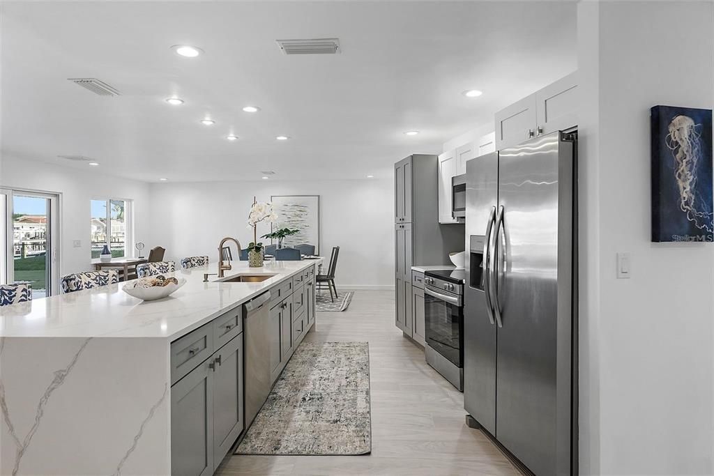 For Sale: $1,385,000 (4 beds, 2 baths, 2005 Square Feet)