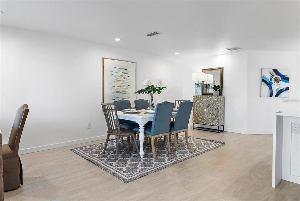 For Sale: $1,385,000 (4 beds, 2 baths, 2005 Square Feet)