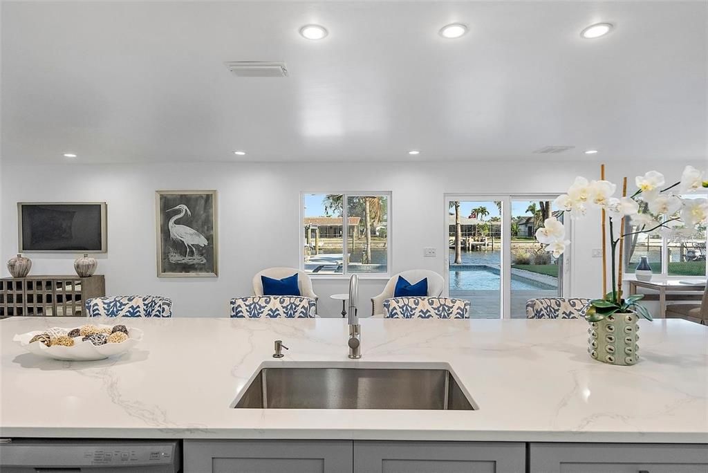 For Sale: $1,385,000 (4 beds, 2 baths, 2005 Square Feet)