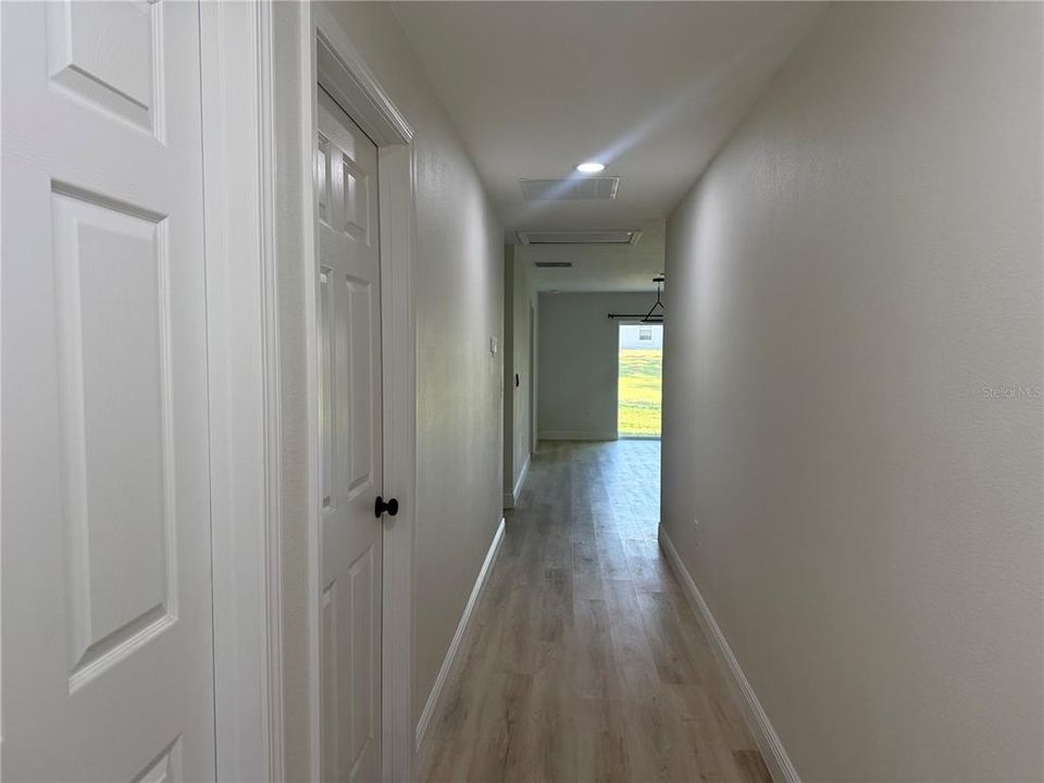 В аренду: $1,850 (3 спален, 2 ванн, 1428 Квадратных фут)