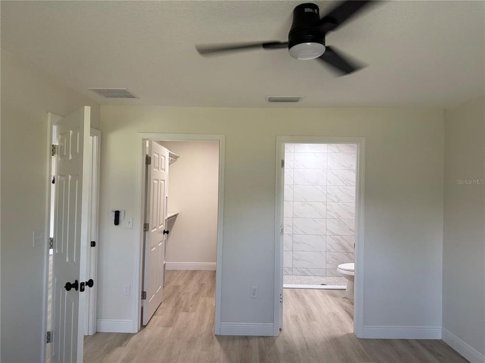 В аренду: $1,850 (3 спален, 2 ванн, 1428 Квадратных фут)