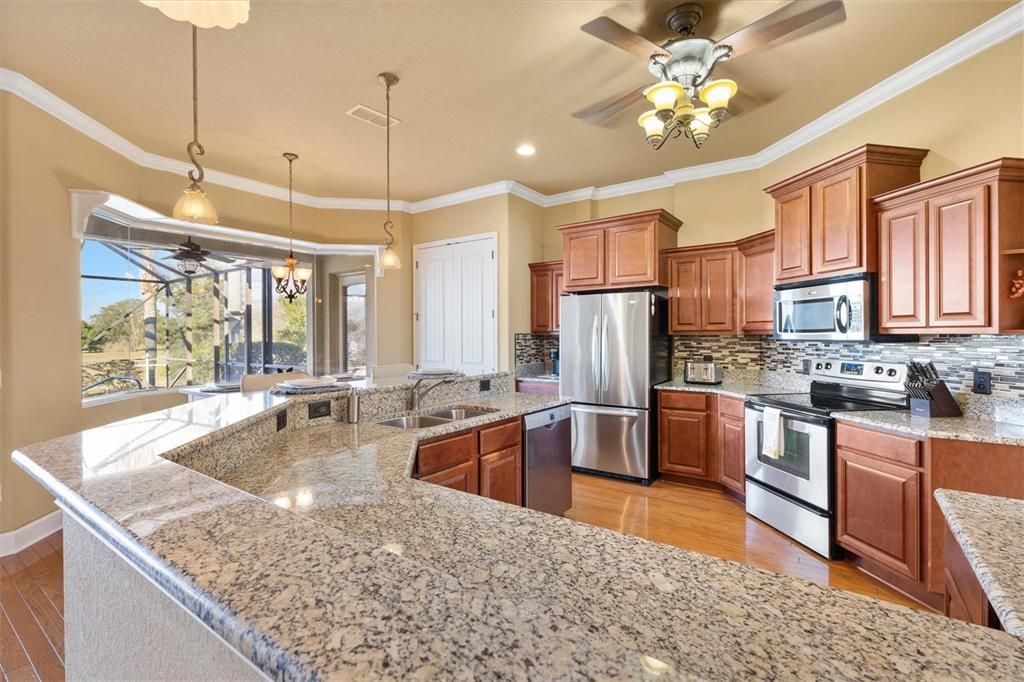 На продажу: $599,000 (3 спален, 3 ванн, 2791 Квадратных фут)