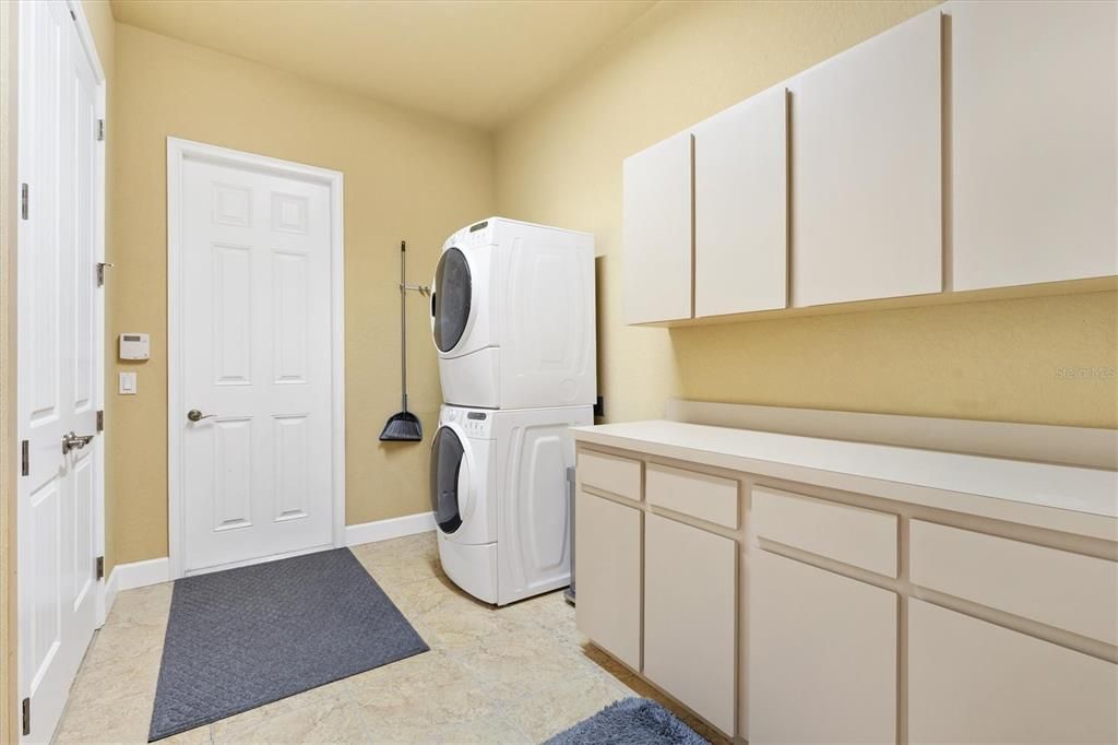 На продажу: $599,000 (3 спален, 3 ванн, 2791 Квадратных фут)