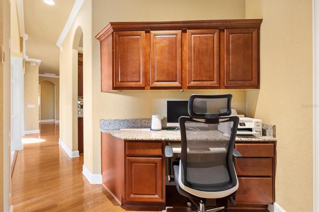 На продажу: $599,000 (3 спален, 3 ванн, 2791 Квадратных фут)