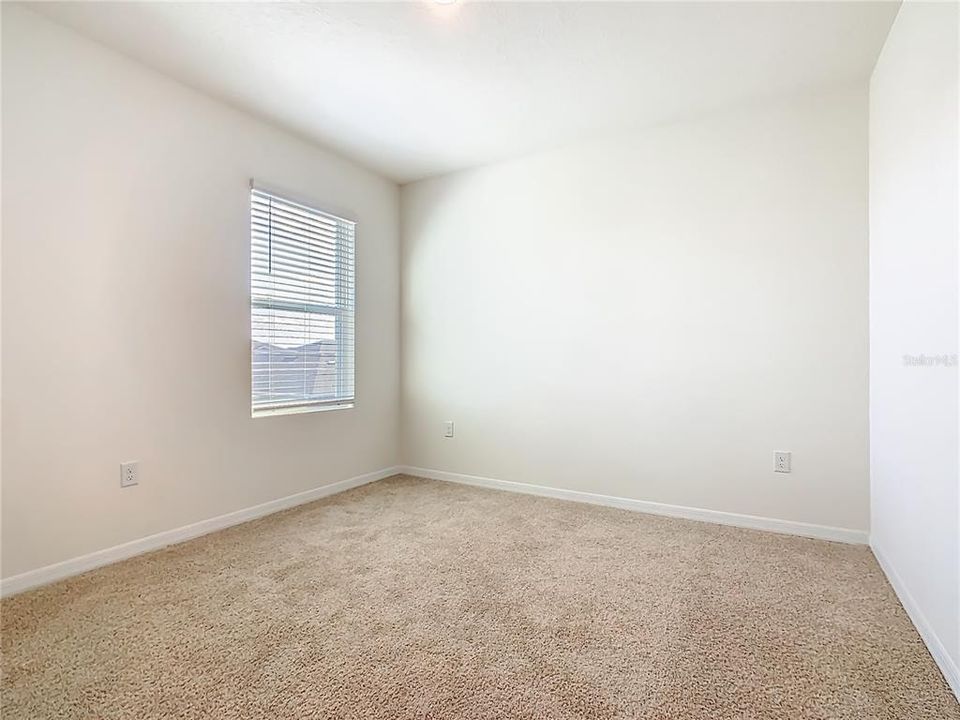 For Rent: $2,500 (5 beds, 3 baths, 2447 Square Feet)