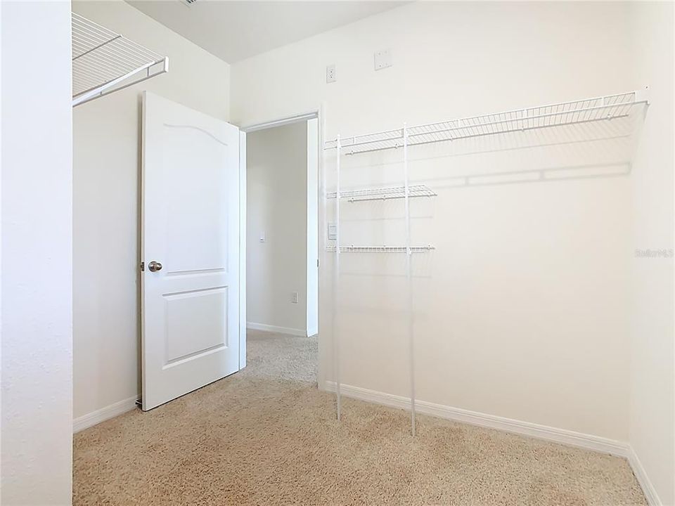 For Rent: $2,500 (5 beds, 3 baths, 2447 Square Feet)