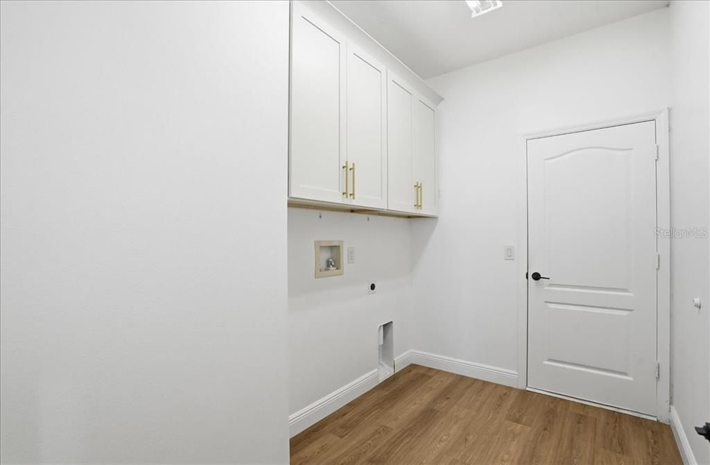 For Sale: $485,000 (4 beds, 3 baths, 3101 Square Feet)