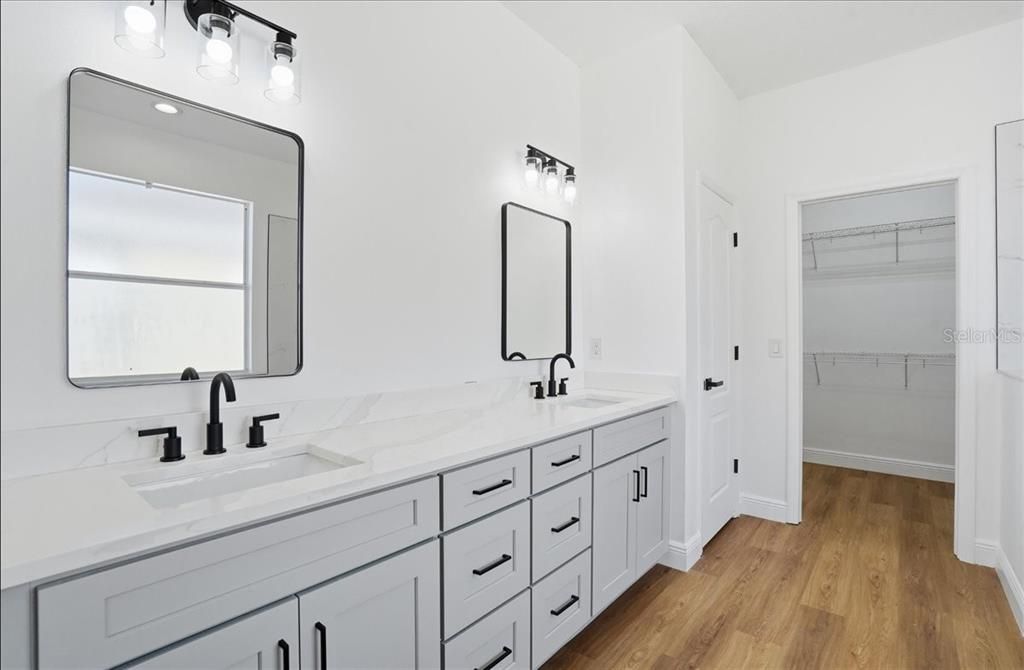 For Sale: $485,000 (4 beds, 3 baths, 3101 Square Feet)