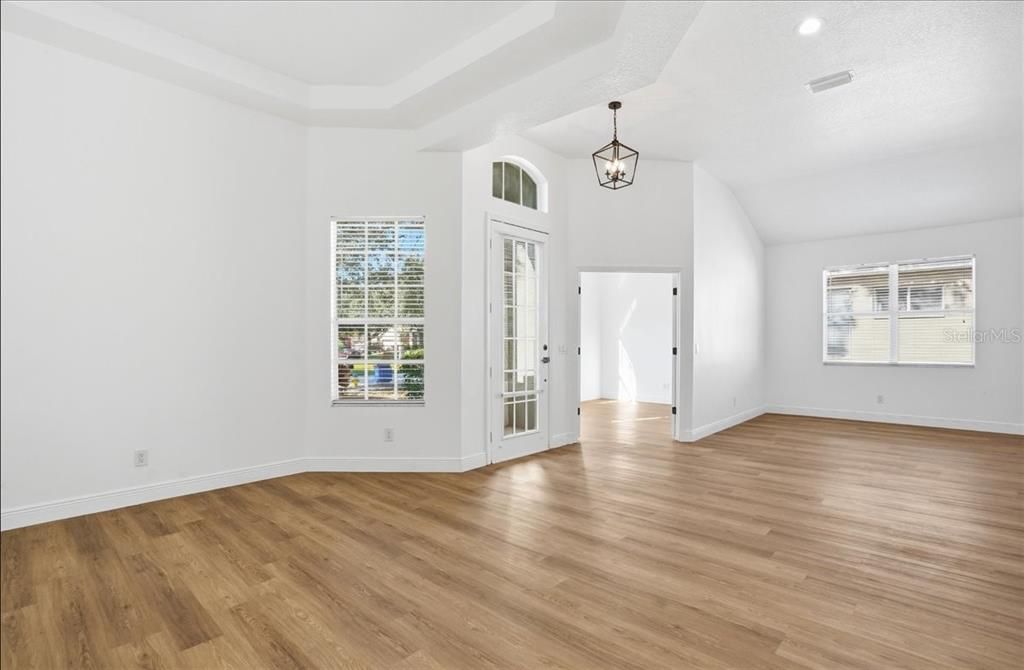 For Sale: $485,000 (4 beds, 3 baths, 3101 Square Feet)