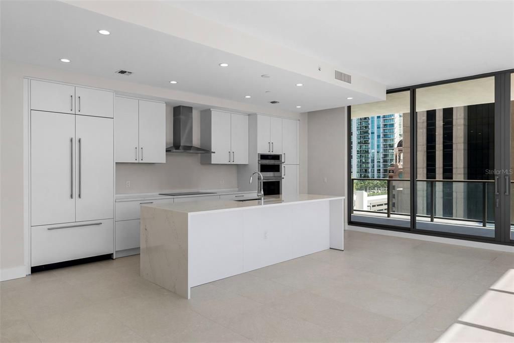 En Venta: $2,000,000 (3 camas, 3 baños, 2637 Pies cuadrados)