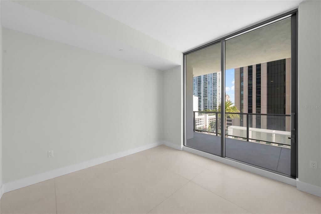 En Venta: $2,000,000 (3 camas, 3 baños, 2637 Pies cuadrados)