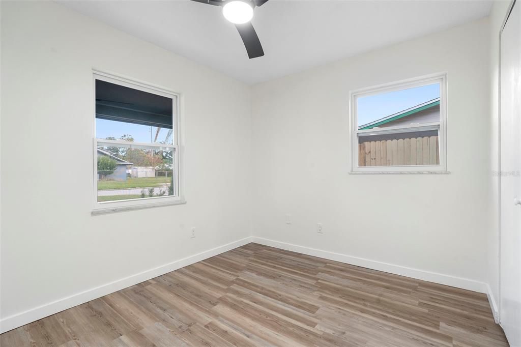 En Venta: $339,000 (4 camas, 2 baños, 1529 Pies cuadrados)