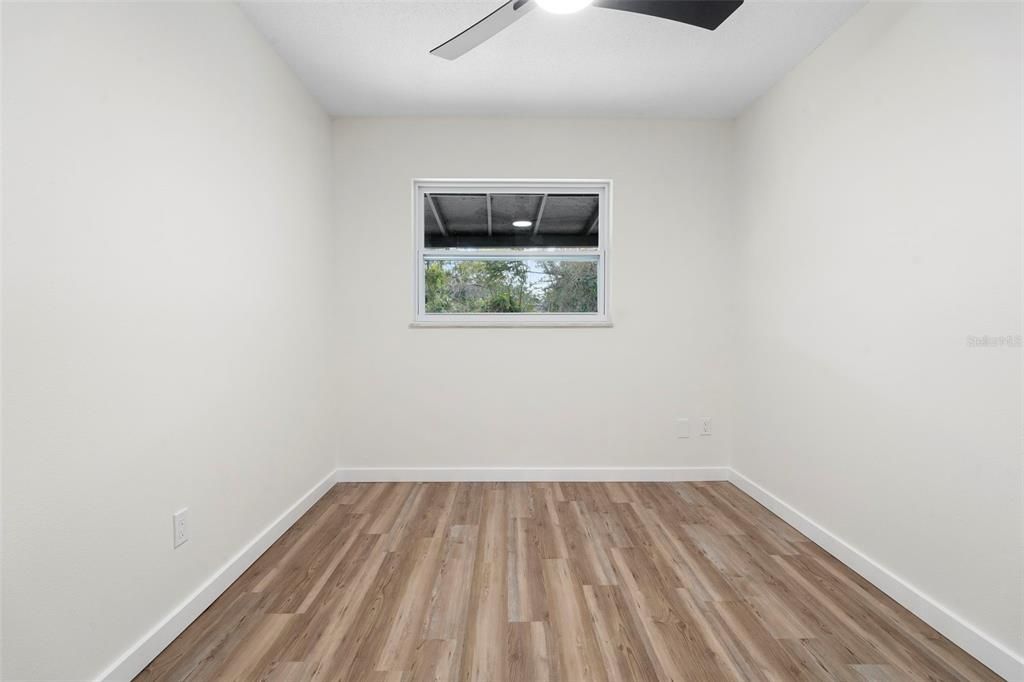 En Venta: $339,000 (4 camas, 2 baños, 1529 Pies cuadrados)