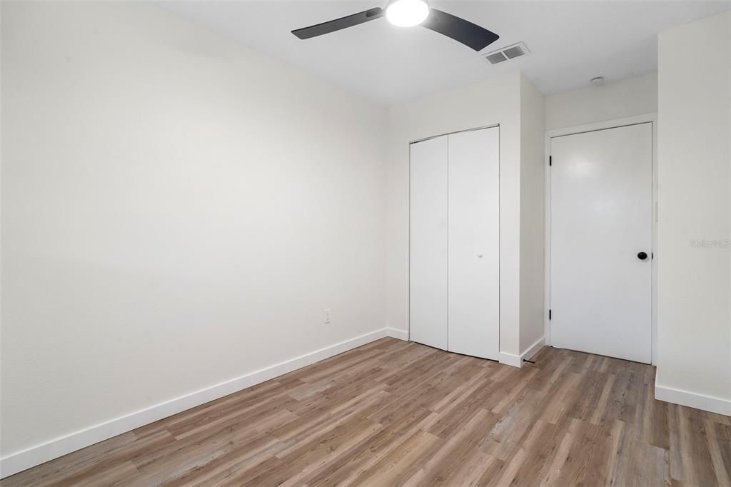 En Venta: $339,000 (4 camas, 2 baños, 1529 Pies cuadrados)