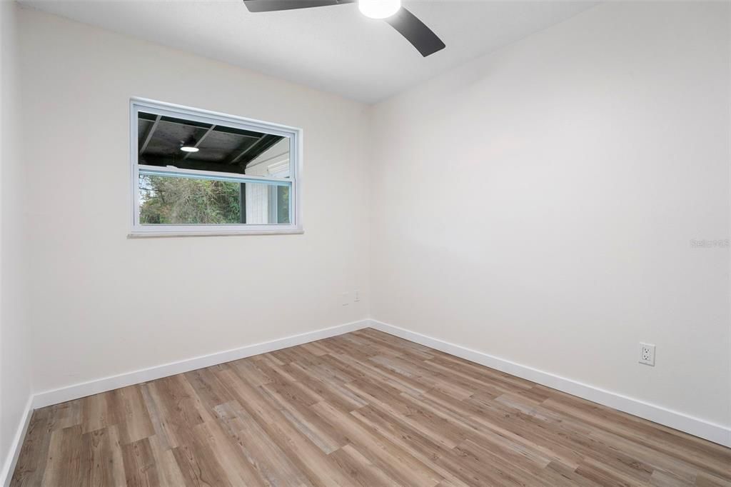 En Venta: $339,000 (4 camas, 2 baños, 1529 Pies cuadrados)