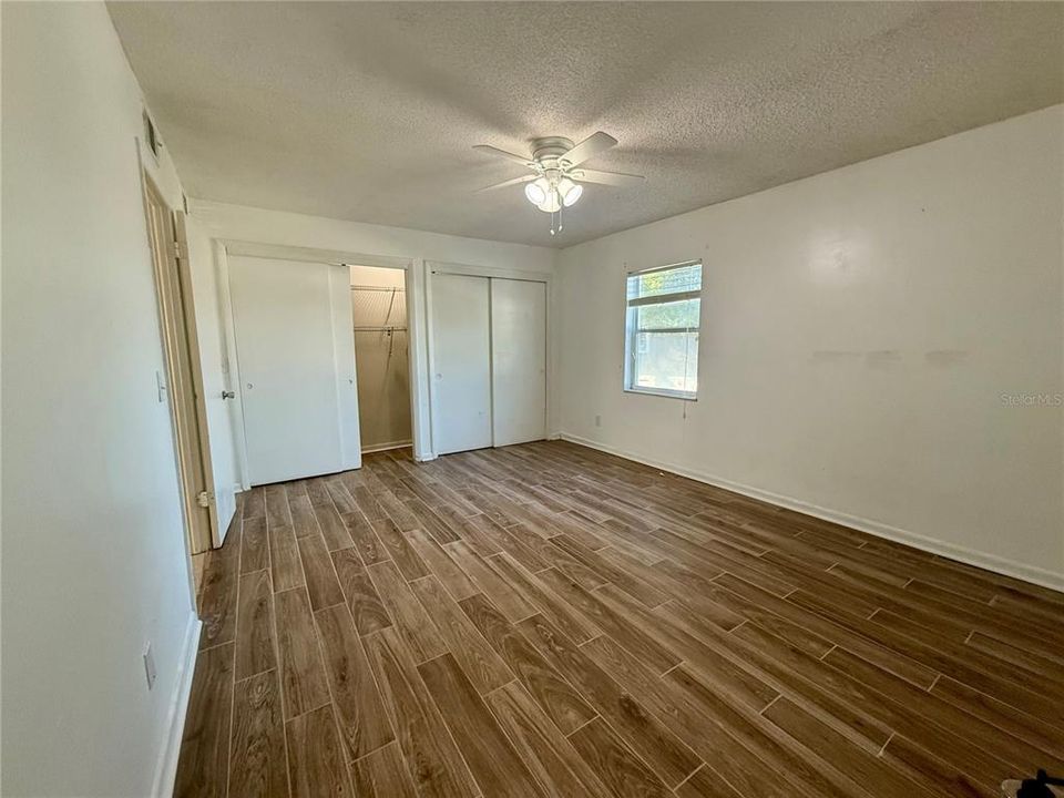 For Rent: $1,250 (1 beds, 1 baths, 760 Square Feet)