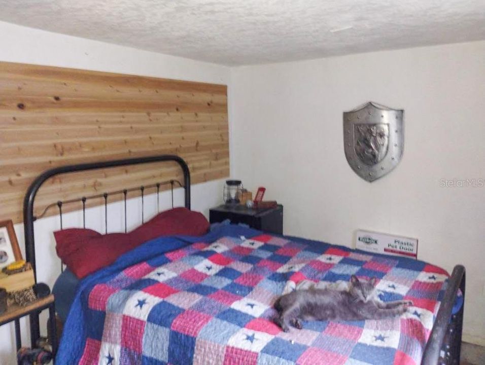 For Sale: $113,900 (3 beds, 1 baths, 924 Square Feet)