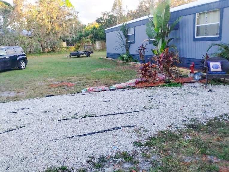 For Sale: $113,900 (3 beds, 1 baths, 924 Square Feet)