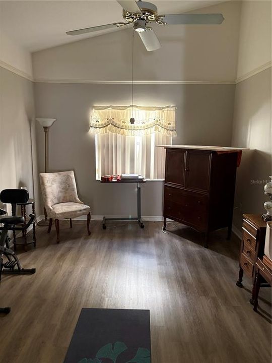 На продажу: $325,000 (2 спален, 2 ванн, 1786 Квадратных фут)