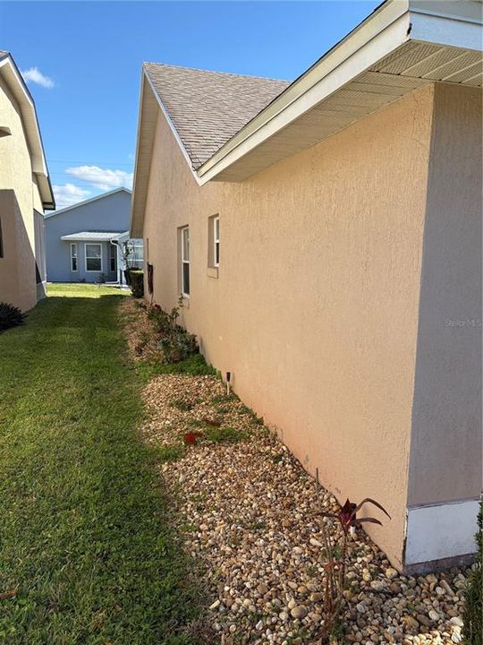 На продажу: $325,000 (2 спален, 2 ванн, 1786 Квадратных фут)