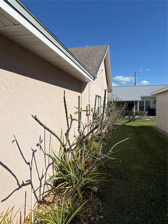 На продажу: $325,000 (2 спален, 2 ванн, 1786 Квадратных фут)