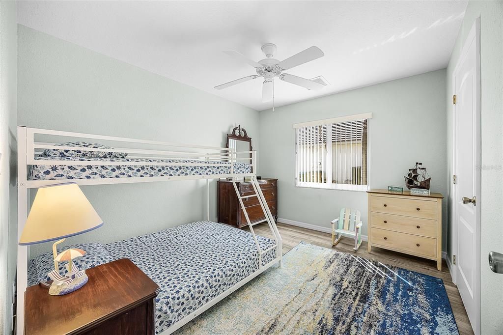 На продажу: $995,000 (4 спален, 2 ванн, 2180 Квадратных фут)