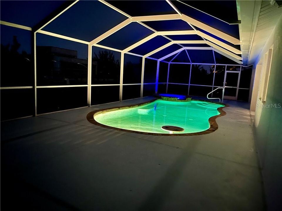 На продажу: $995,000 (4 спален, 2 ванн, 2180 Квадратных фут)