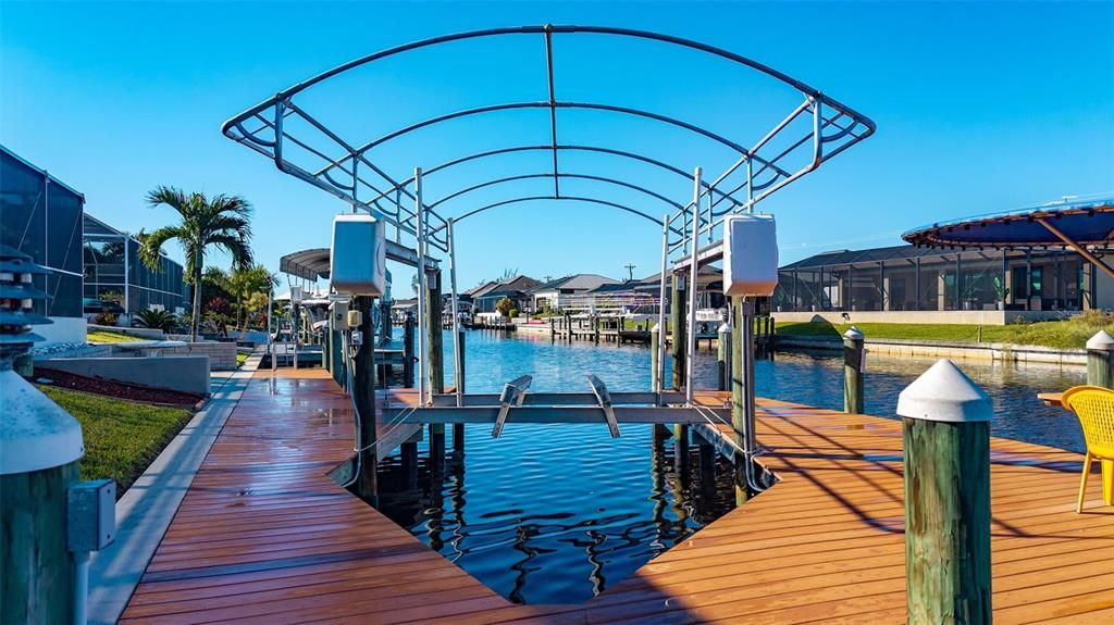 На продажу: $995,000 (4 спален, 2 ванн, 2180 Квадратных фут)