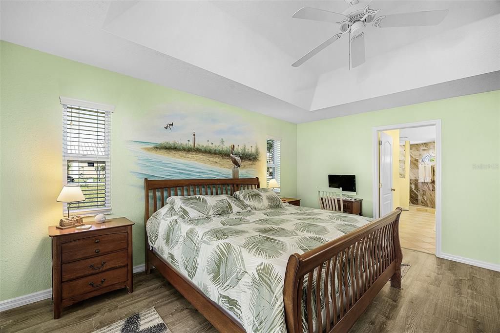 На продажу: $995,000 (4 спален, 2 ванн, 2180 Квадратных фут)