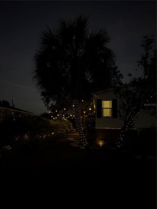 For Sale: $350,000 (3 beds, 2 baths, 1200 Square Feet)