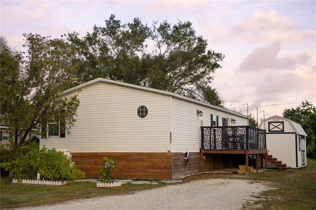 For Sale: $350,000 (3 beds, 2 baths, 1200 Square Feet)